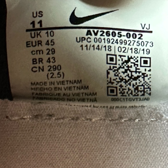 Nike React Presto 'Chatty Matador' Sneakers - Picture 11 of 12